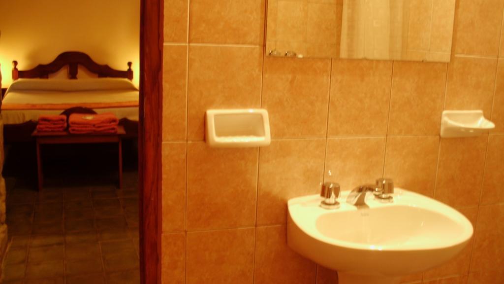 La Casa Del Indio Hotel Tilcara Habitación foto